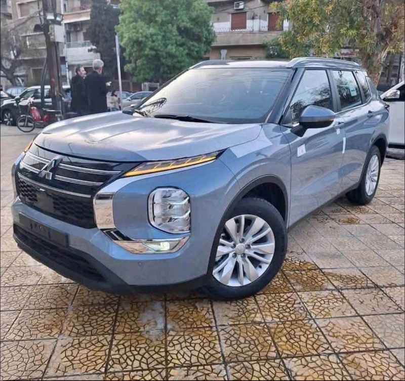 ميتسوبيشي أوتلندر 2026
