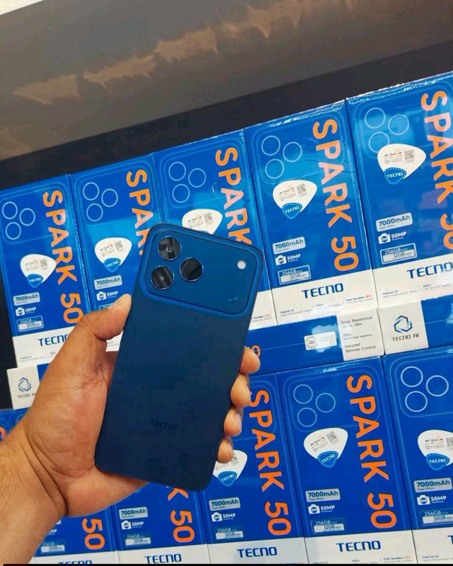 Tecno Spark 50 جديد