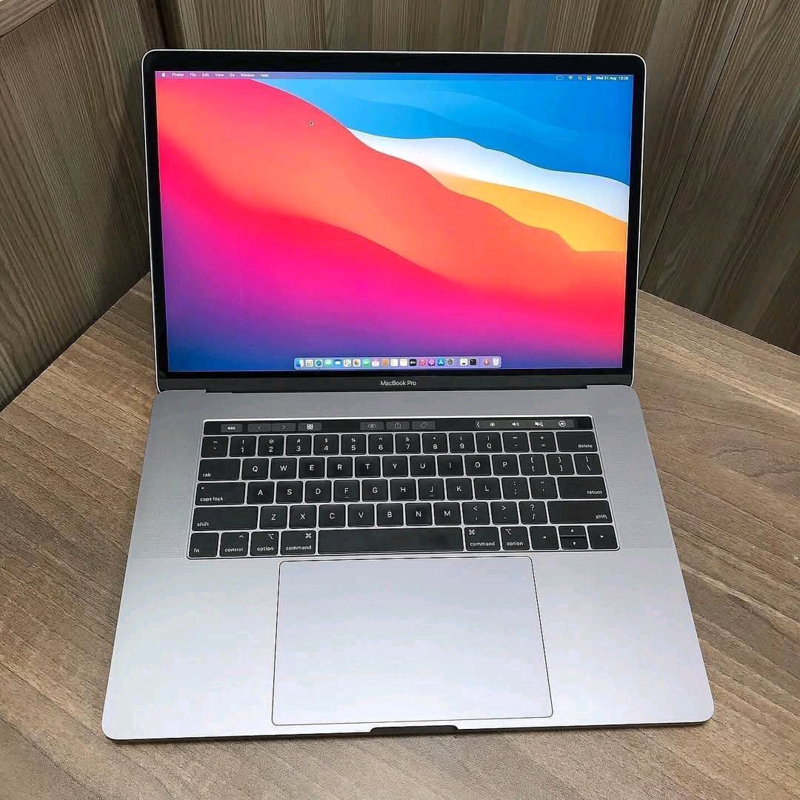 Apple MacBook MV942LL