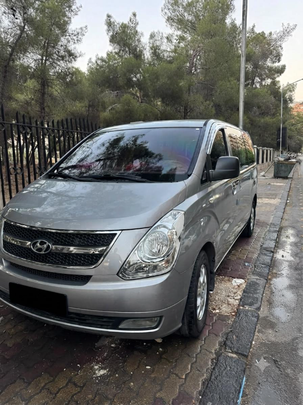 فان هيونداي H1 2012 بحالة ممتازة للبيع في دمشق بسعر 17,500$