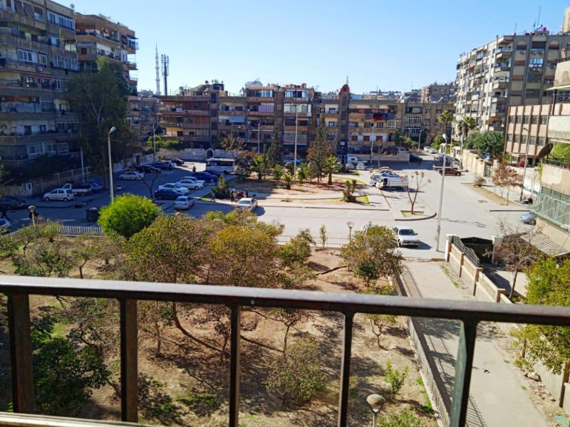 شقة 120م² للبيع في الزاهرة بدمشق، 3 غرف، $150,000