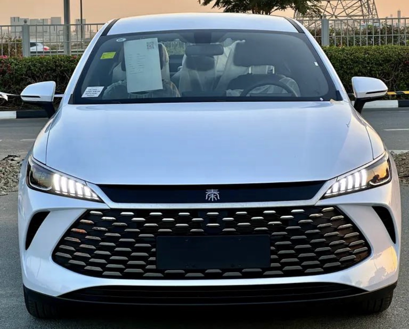 سيارة بي واي دي شين بلس للإيجار في صحنايا بسعر 70 دولار