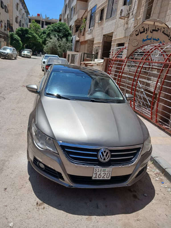 فولكسفاغن باسات 2012 للبيع  9300$