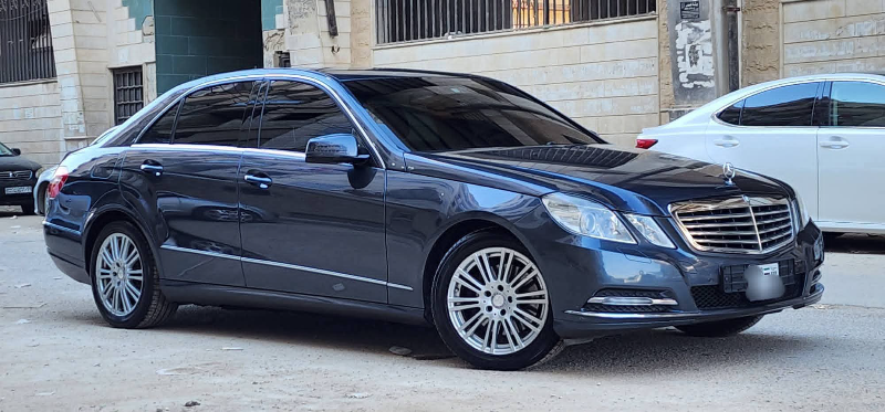 مرسيدس بنز E300 2011 للبيع بحالة ممتازة في حماة بسعر 18500$