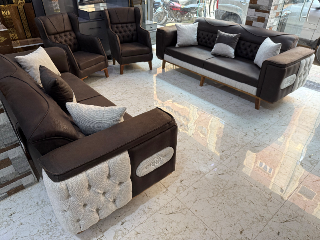 طقم كنب جديد للبيع في دانا - تصميم عصري ومريح