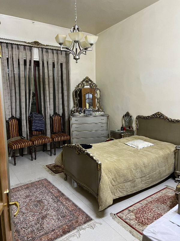 شقة للبيع في المهاجرين 175 م² بسعر 290,000$