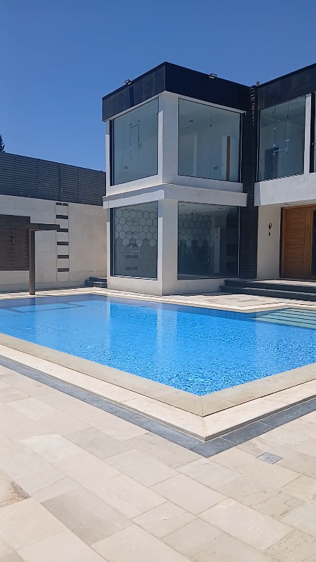 ڤيلا للبيع بتصميم تركي معا فرش سبر كامل ١٠٠٠م طابو بناء طابقين