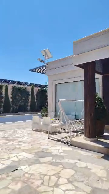 فلا للبيع جسر ٤ طريق لمطار سبر معا لفرش جديد مجمع سكني طابو