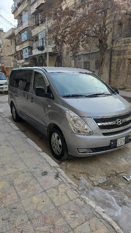 هيونداي فان اتش وان 2014 سياحي 4x4 للبيع بحلب