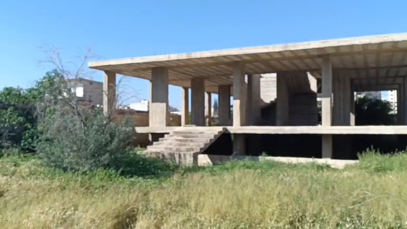 للبيع محضر 3طوابق مرخص8 بسدا زينب مقابل فندق رضا لقطة