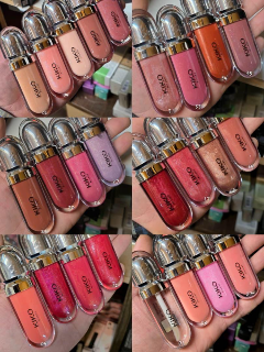 حمرا فخمة من Kiko جديدة بسعر 42$ في دمشق