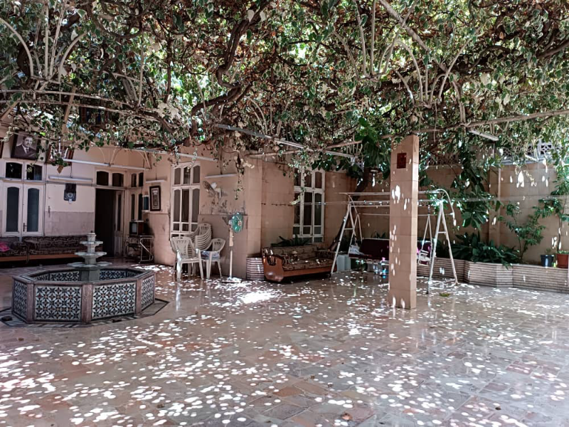 منزل للبيع في الشريبشات، 5 غرف وحديقة 410م² بسعر 650,000$