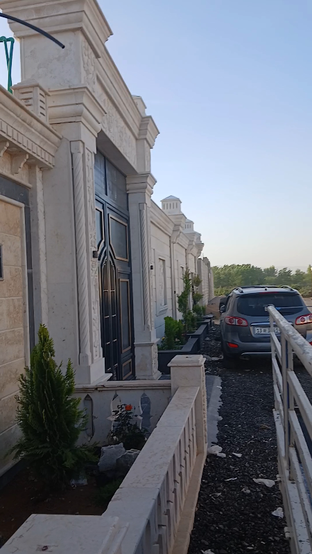 ڤيلا مقابل مجمع لحمزا ڤيل قيد النشاء ١٣٠٠م طابو موقع سكني تسليم سبر