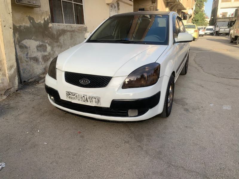 استأجر كيا ريو 2009 في دمشق بسعر 25 دولار يوميًا