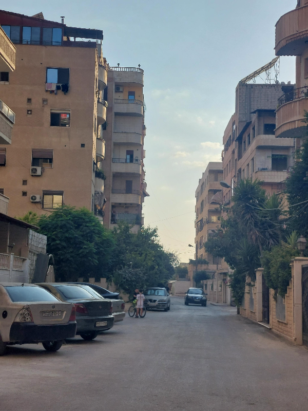 شقة للبيع في جرمانا 85 م² 2 غرفة طابق قبو مع مصعد
