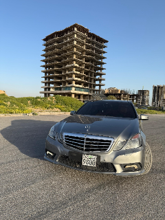 متاح للإيجار ميرسيدس E300