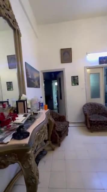 للبيع شقه في دمشق الجسر الأبيض جانب الركن الفرنسي موقع مميز