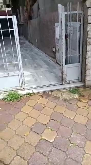 للبيع شقه في دمشق كورنيش التجارة موقع مميز اكساء جيد