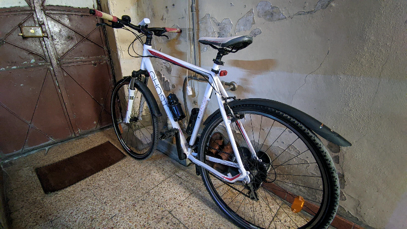 للبيع: قطعة ألمانية نادرة - Ghost Cross 1300 الأصلية 🇩🇪🚲