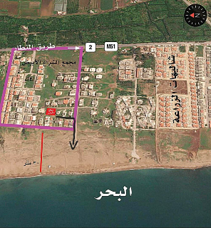ارض سياحية على البحر تصلح لبناء شاليهات بحرية