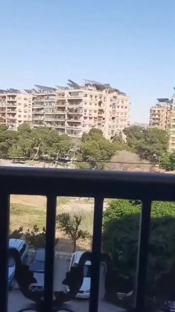 للبيع شقه في دمشق ركن الدين مقابل حديقة شكو موقع مميز اكساء جيد