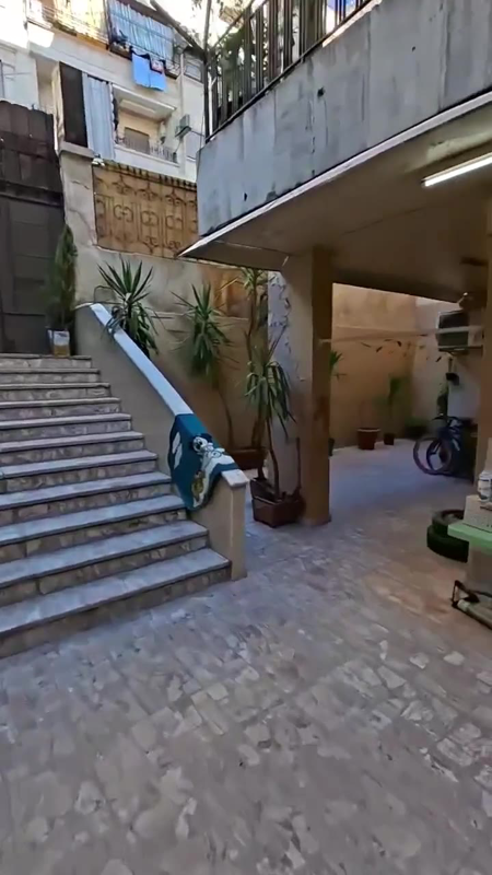 للبيع منزل بالإذاعة 3 غرف وصالون في نزلة مبنى الإذاعة بحلب