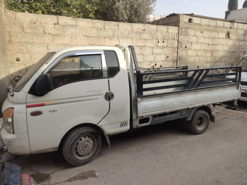 نقل عفش وأغراض مع سيارة بورتر