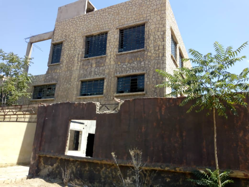 للبيع معمل في دمشق الزبلطاني موقع مميز يصلح مول بامتياز