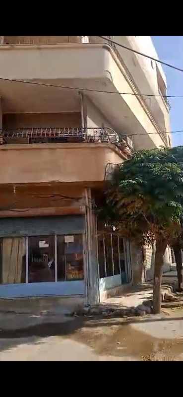 للبيع شقة اول فني عند مدرسة صالح العلي
