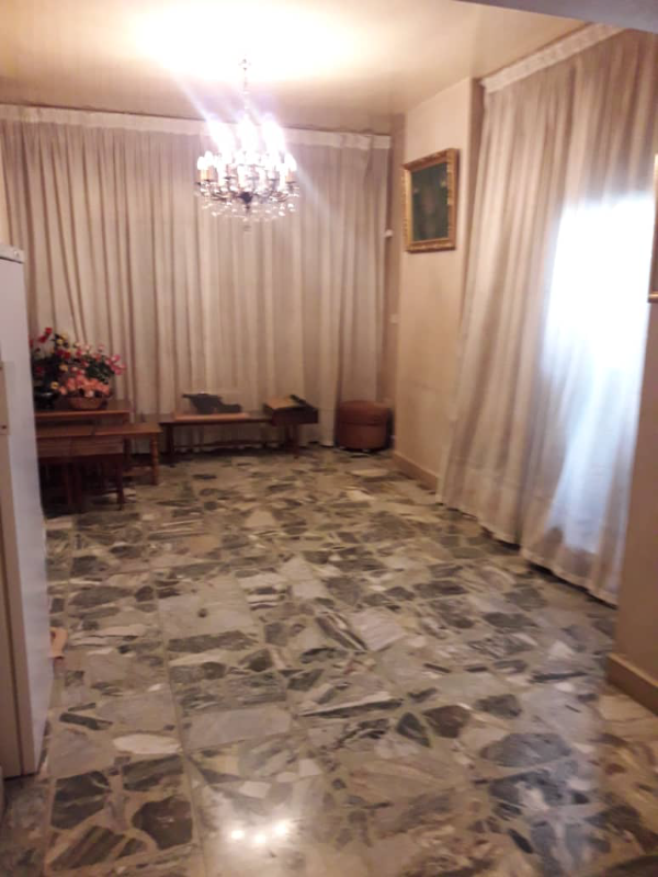 للبيع لقطه ست غرف وصالون واربع براندات