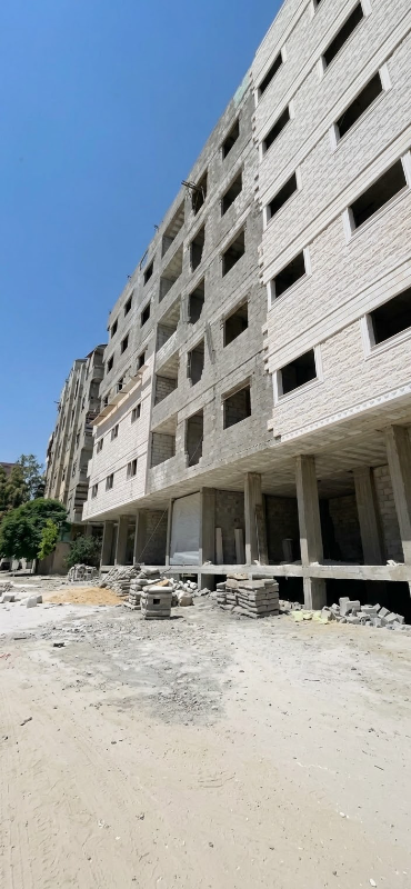 شقة سكنية طابق رابع واجهة يوجد مصعد من المالك