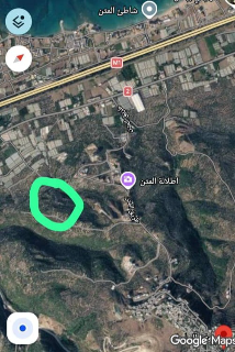 أرض سياحية للبيع في  متن الساحل طرطوس - 4500 م² بإطلالة بحرية