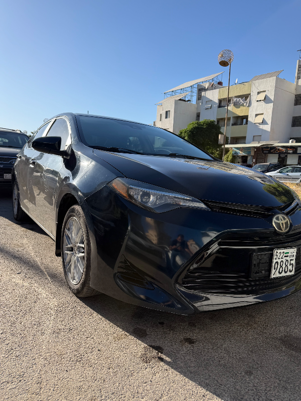 تويوتا كورولا 2019 مستعملة للبيع  بسعر 14500$
