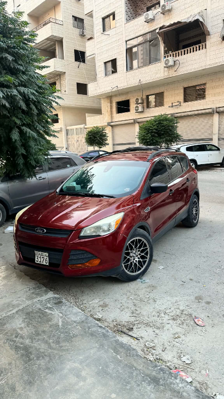 فورد إكسبلورر 2014 للبيع بسعر 10000$