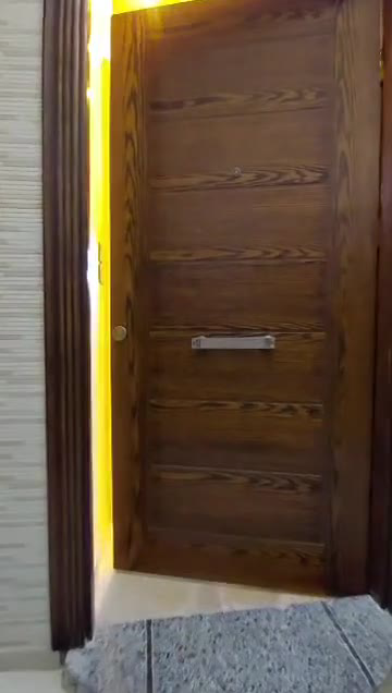 شقة للبيع في حرستا 110م² 3 غرف طابق 3 بسعر 55 ألف دولار