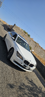 740i. اكمل وصف بحالة ممتازة