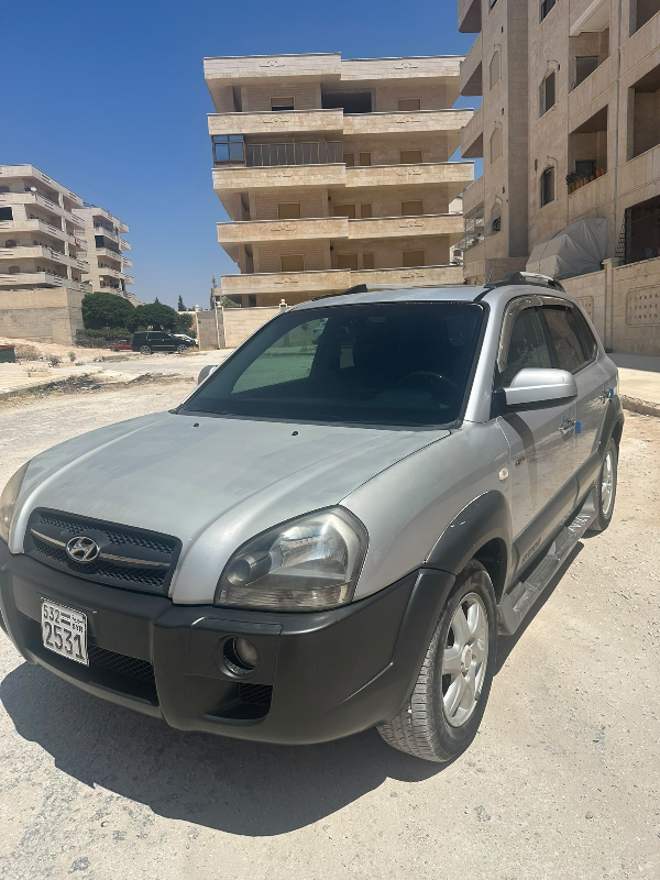 هيونداي توسان 2005 بحالة ممتازة للبيع في حماة