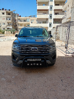 كاديلاك إسكاليد 2022 للإيجار في قطنا - SUV فخمة