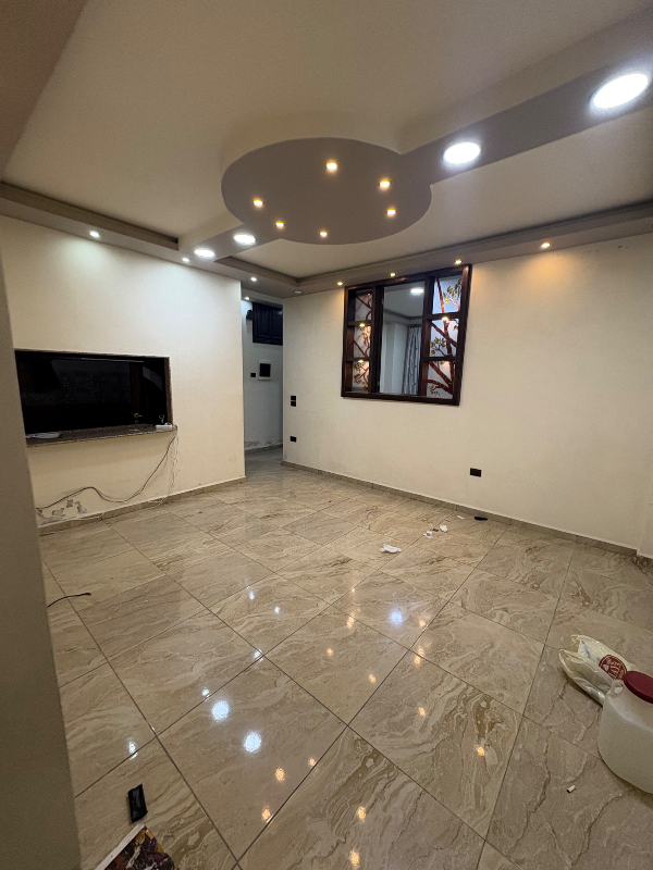 شقة للإيجار في صحنايا - 2 غرفة وصالون بسعر 375$