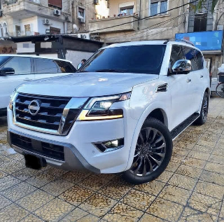 Nissan Patrol 2024 / Nissan Armada 2024 بلاتينيوم فل كامل