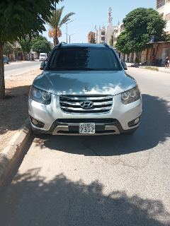 هيونداي سانتا في 2012 ديزل للبيع في حماة بسعر 16000$