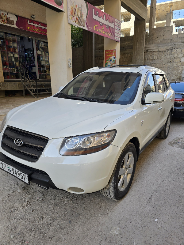 هيونداي سانتا في 2008 للبيع  بسعر 13,500 دولار