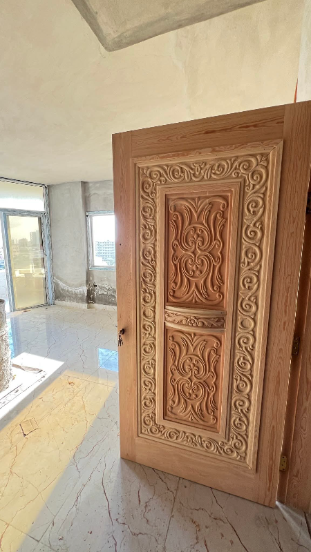 شقة بتوسع العاشر 130 متر اكساء 95%