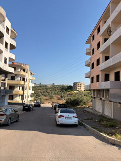 أرض للبيع في طرطوس بمساحة 934 م² مرخصة وبسعر مغري