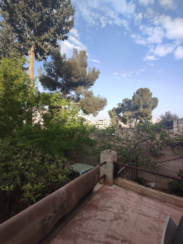 مزرعة للبيع في عين الفيجة، ريف دمشق - 2150 م²، 3 غرف