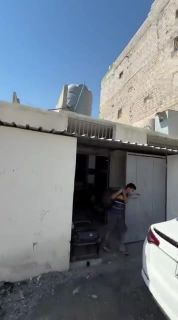 معمل بلكلاسه للبيع خلف جامع زيد بن حارثه وفيك تعمر أكثر من طابق