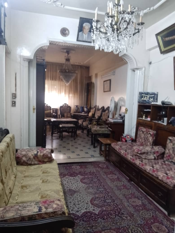 منزل للبيع عباسيين مقابل المول طابق رابع