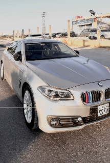 528i 2015 اكمل وصف-بواب شفط-باكاج كهربا-شاشة عداد سرعة متعددة الاشكال