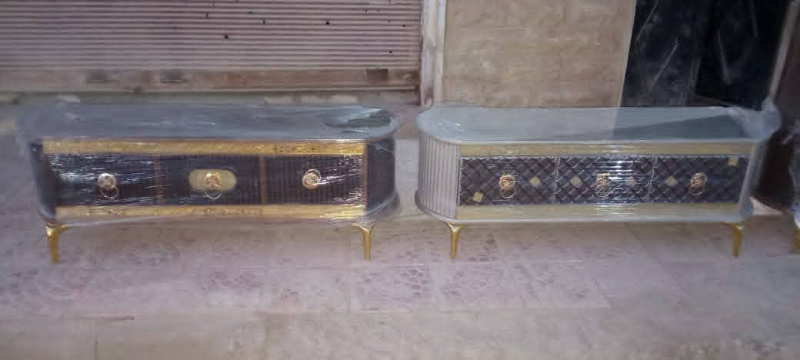 طااولات شاشات بلازما جديدة في  ريف دمسق سبينة الصغرى بسعر مليون ميتين