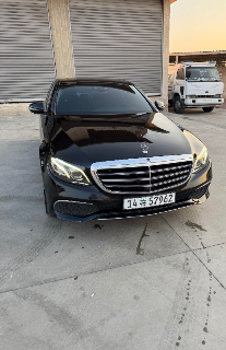 للبيع مارسيدس E300 موديل 2018 وارد كوري